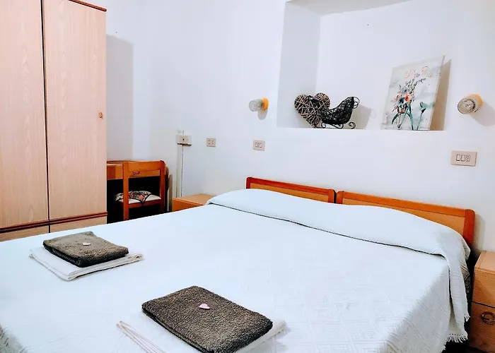 Veles ホテル Querciola