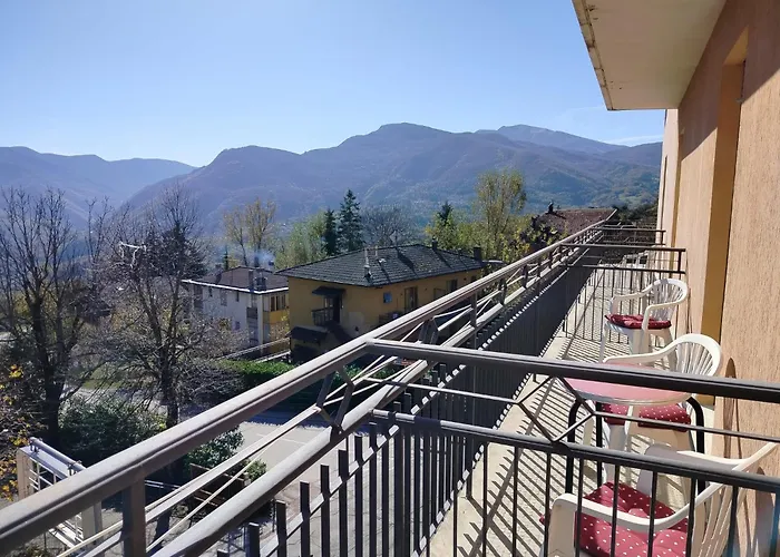 ホテル Veles Querciola